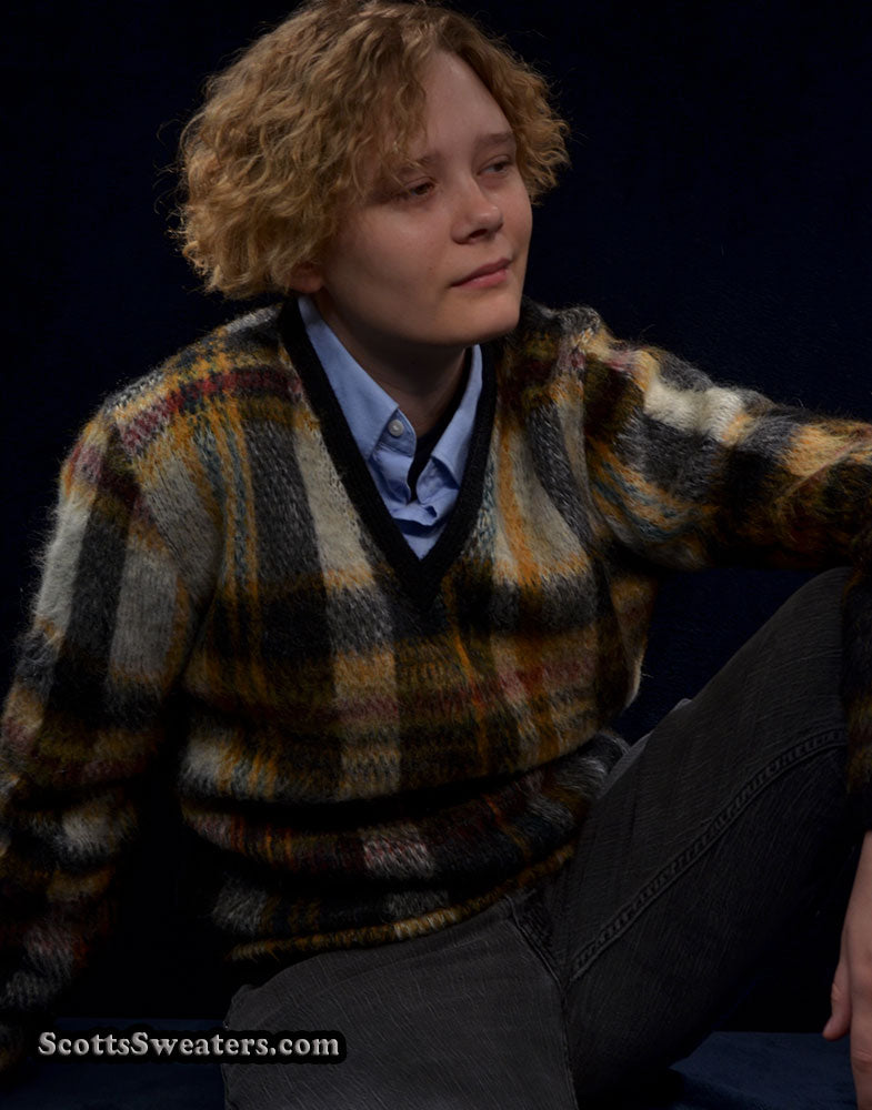 Classic Retro Shaggy Plaid Mohair V-Neck Sweater