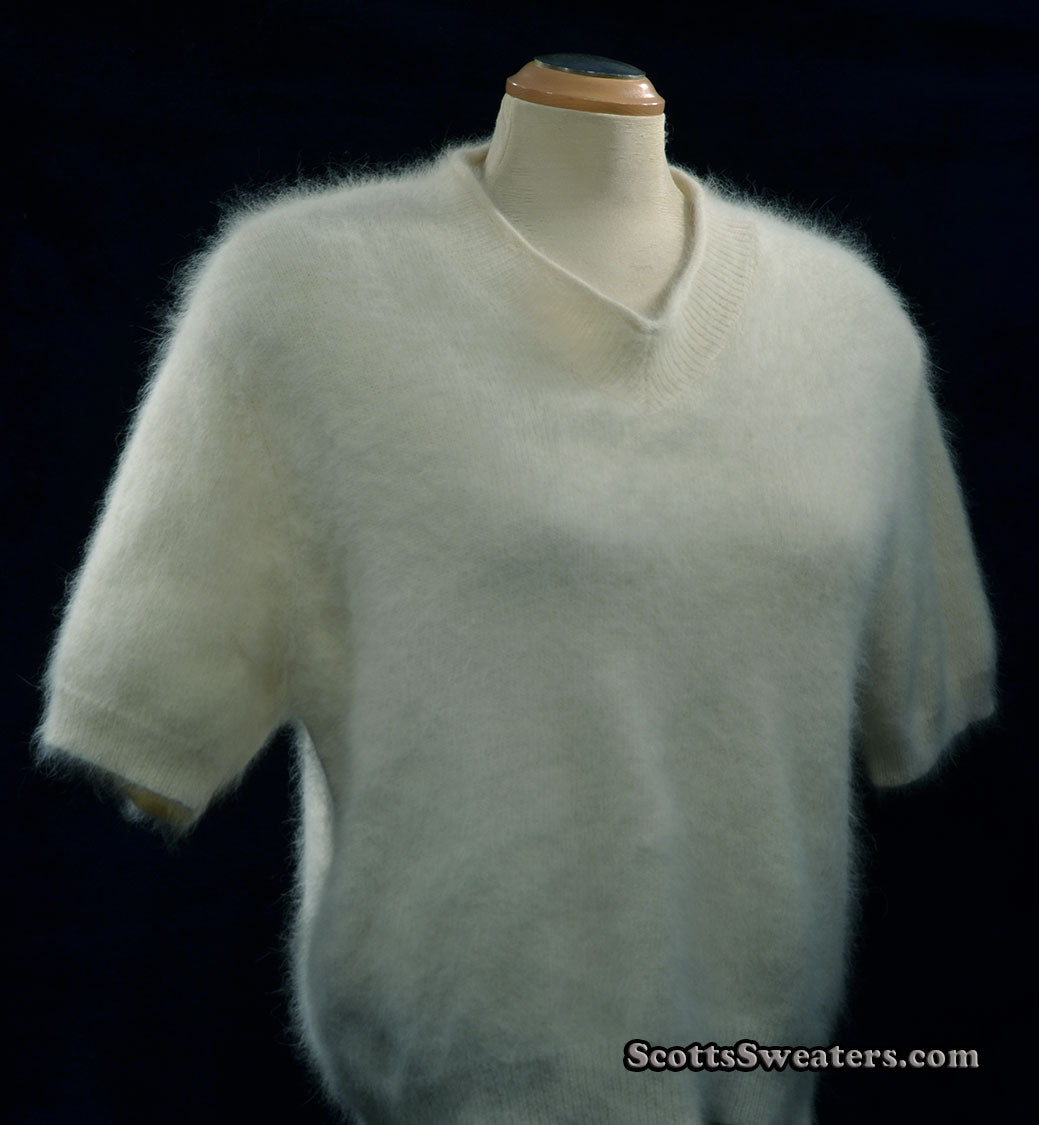 Woman's White Short-Sleeved Angora Sweater by Just Clothes