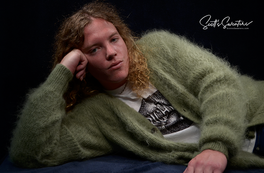 Kurt Cobain inspirierter reproduzierter Shaggy Green Mohair Cardigan Pullover für Herren