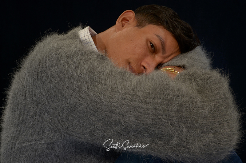 Weiche, luxuriöse Angora-Pullover für Herren