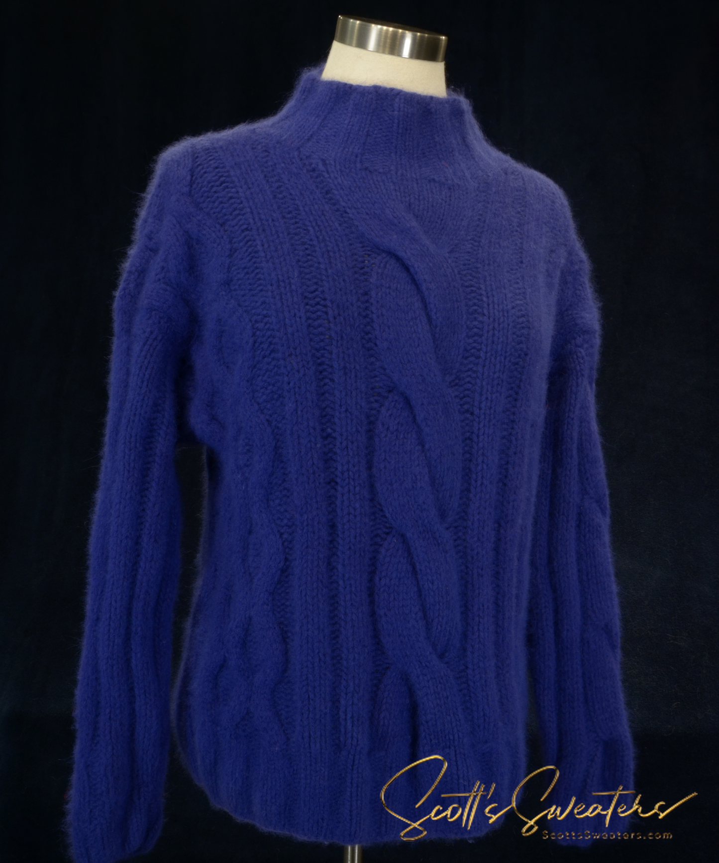 Woman's Ultra-Comfortable Cabled Mock-Turtleneck Sweater [097-008]