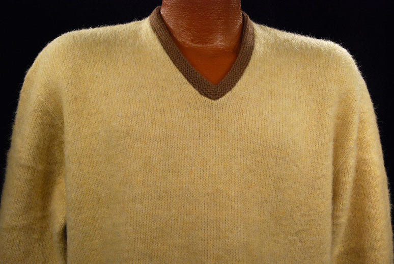 Bege Retro Classic Original Mohair V-Neck Sweater by Custom Quality [#601-039]