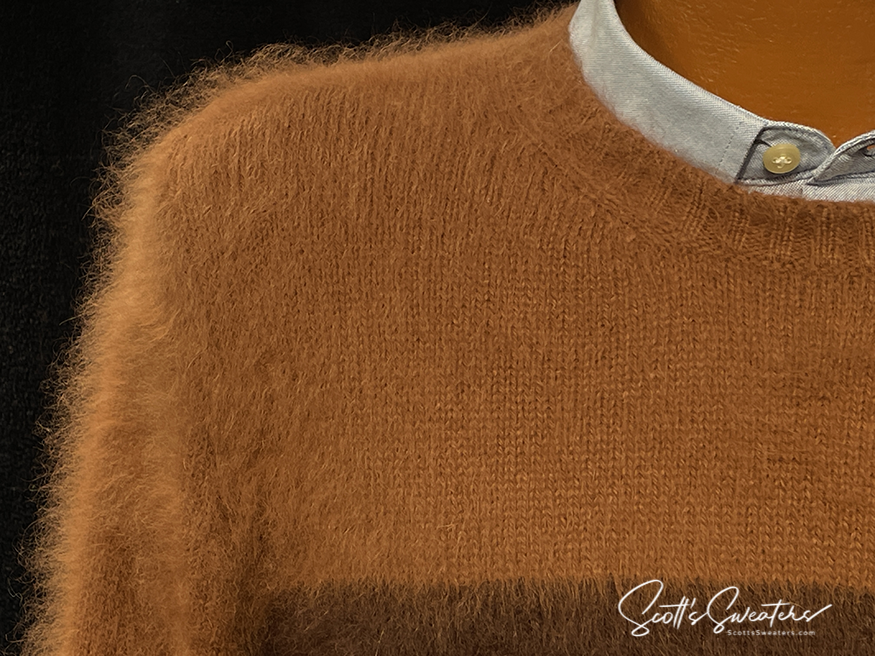 606-019 GUCCI Men's Crewneck Angora Sweater
