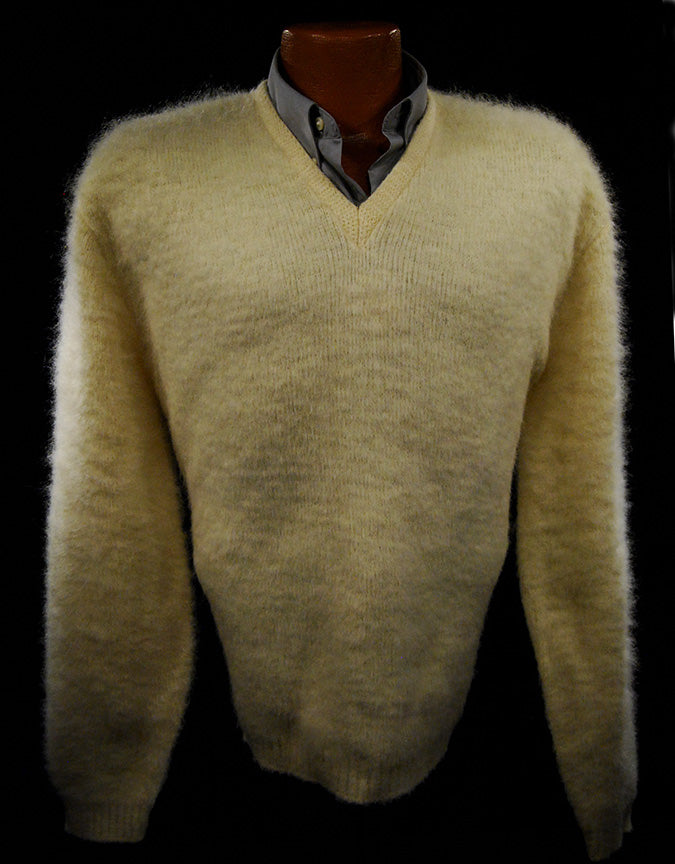 Retro Ivory Original Mohair V-Neck Sweater by Arrow Cum Laude [#606-037]