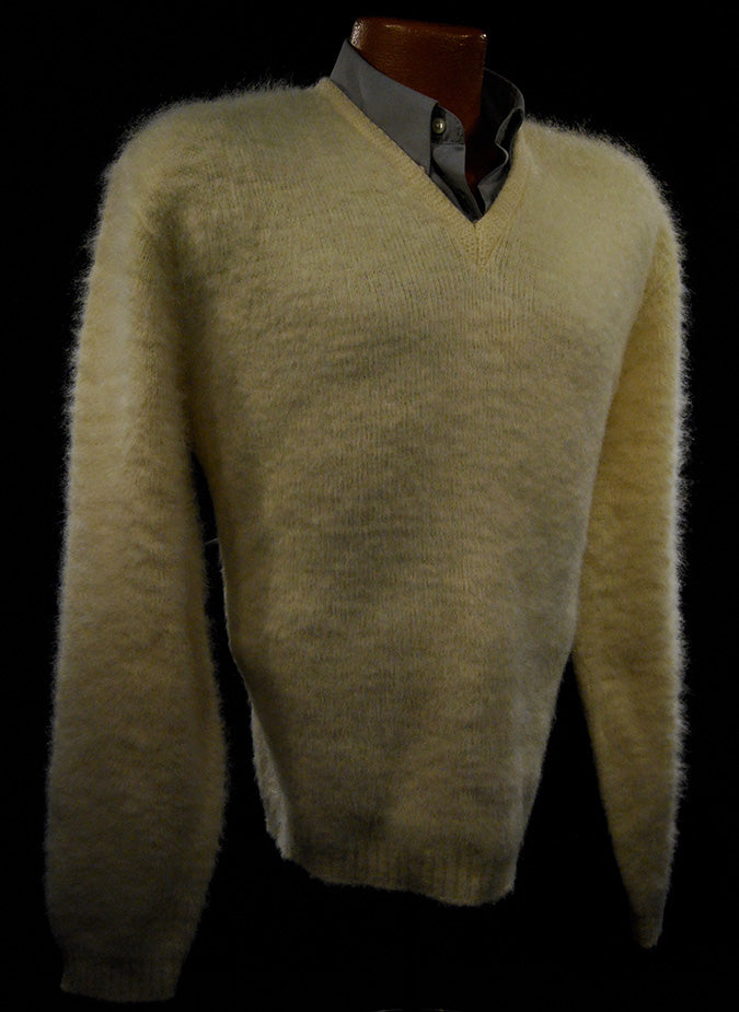 Retro Ivory Original Mohair V-Neck Sweater by Arrow Cum Laude [#606-037]