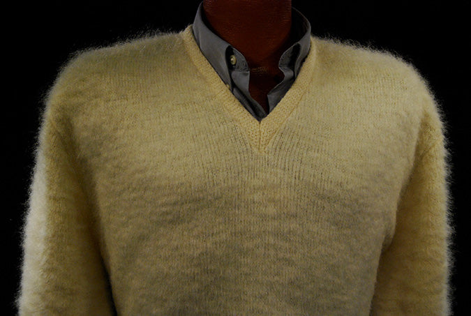 Retro Ivory Original Mohair V-Neck Sweater by Arrow Cum Laude [#606-037]