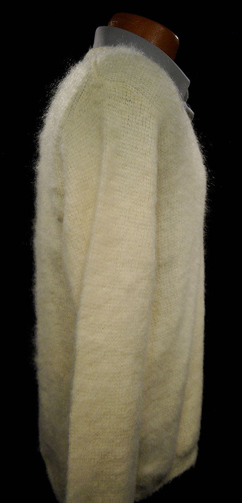 Cream colored Retro Classic Original Mohair V-Neck Sweater [607-070]