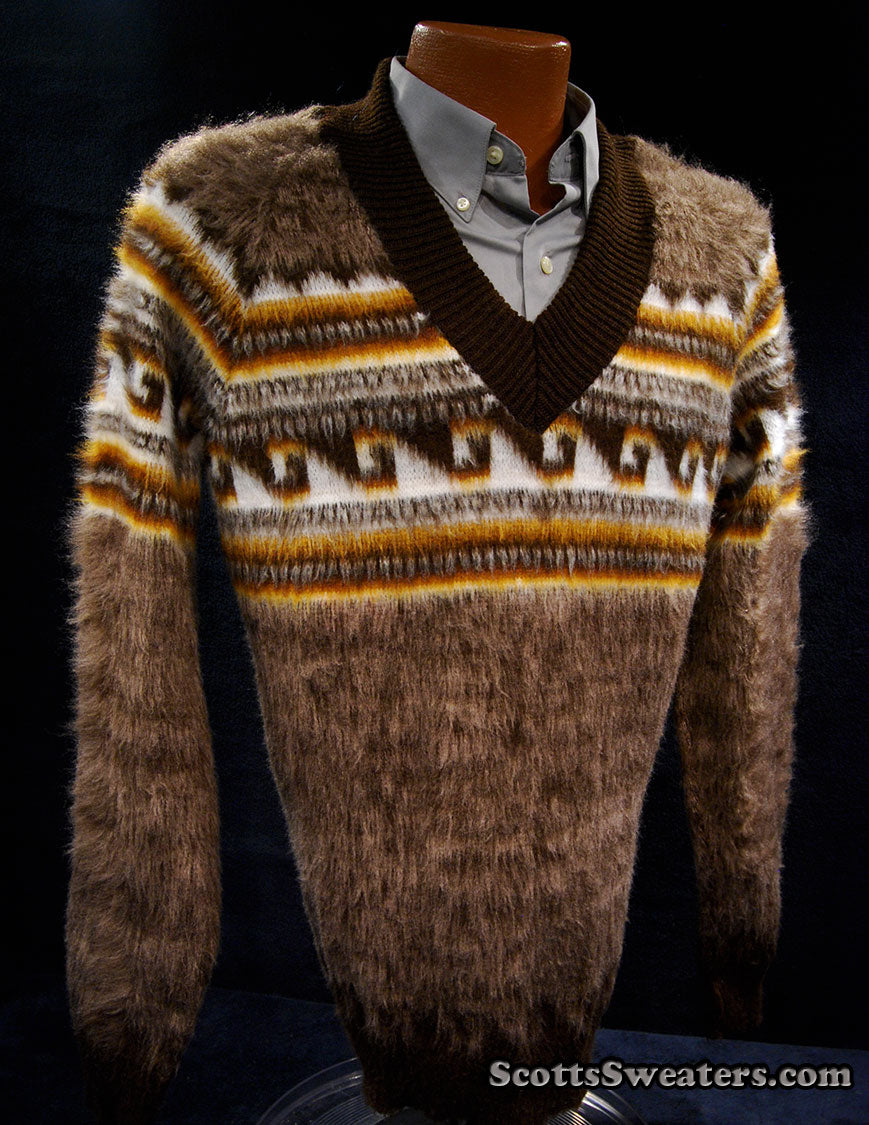 Men's Alpaca V-Neck Sweater [#607-072]