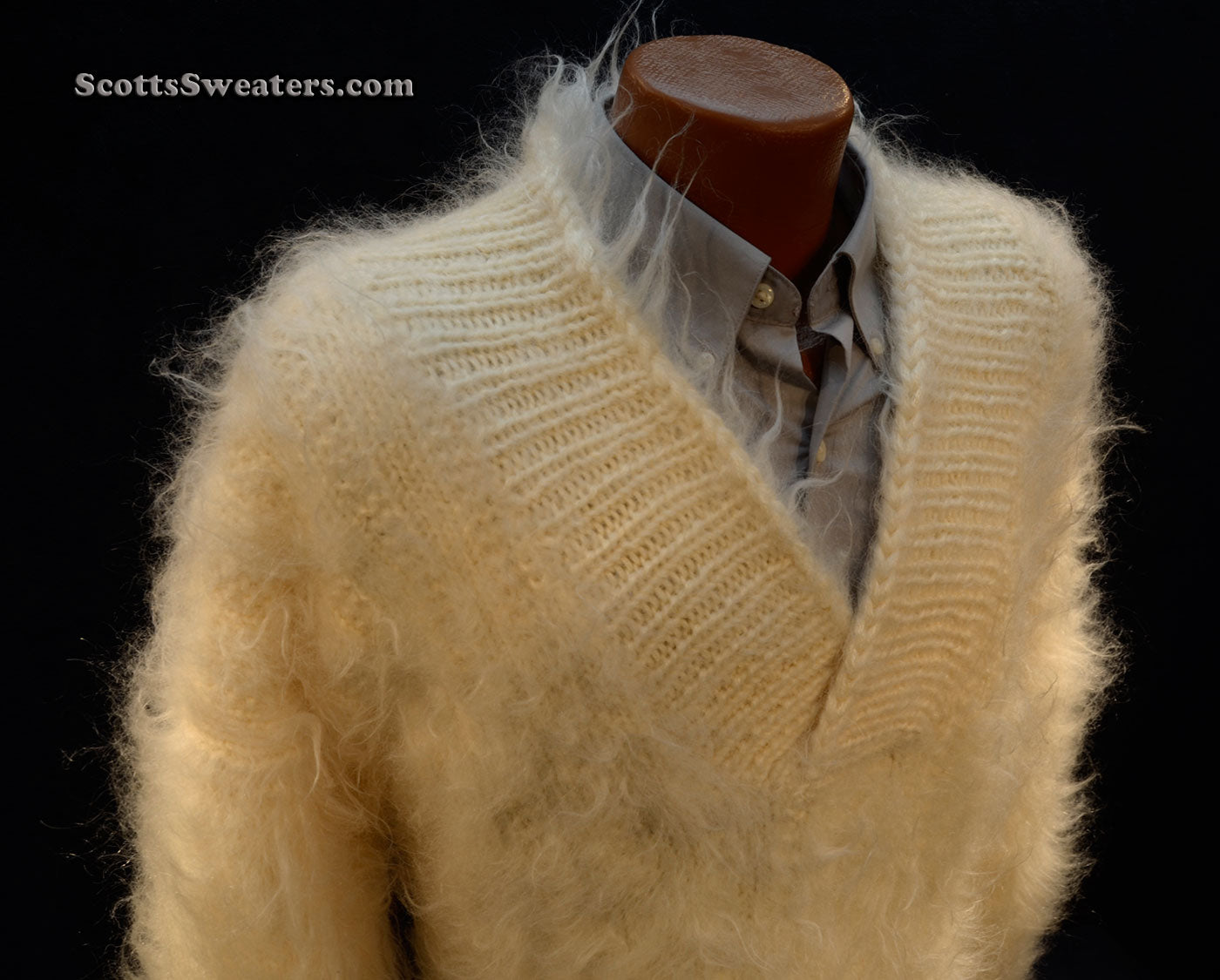 Men's Hand-knit Shawl neck Mohair Sweater Pullover [#613-056]