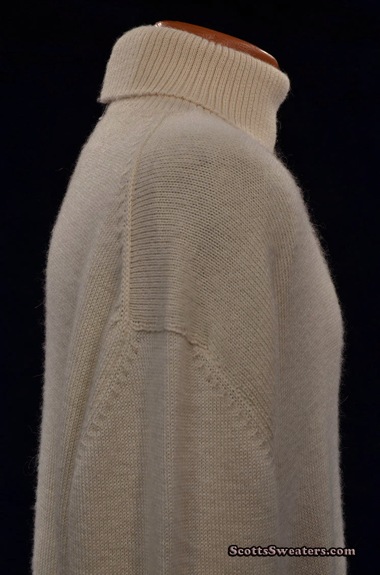 Men's Ivory-white Alpaca Turtleneck Sweater by Izod Lacoste [#613-072]