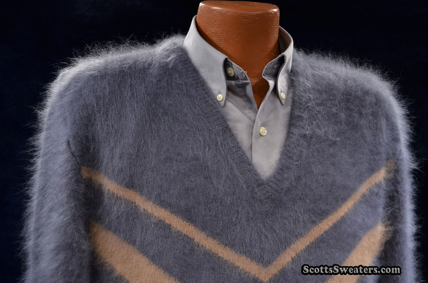 615-014 Men's Ultra-Soft Angora Sweater