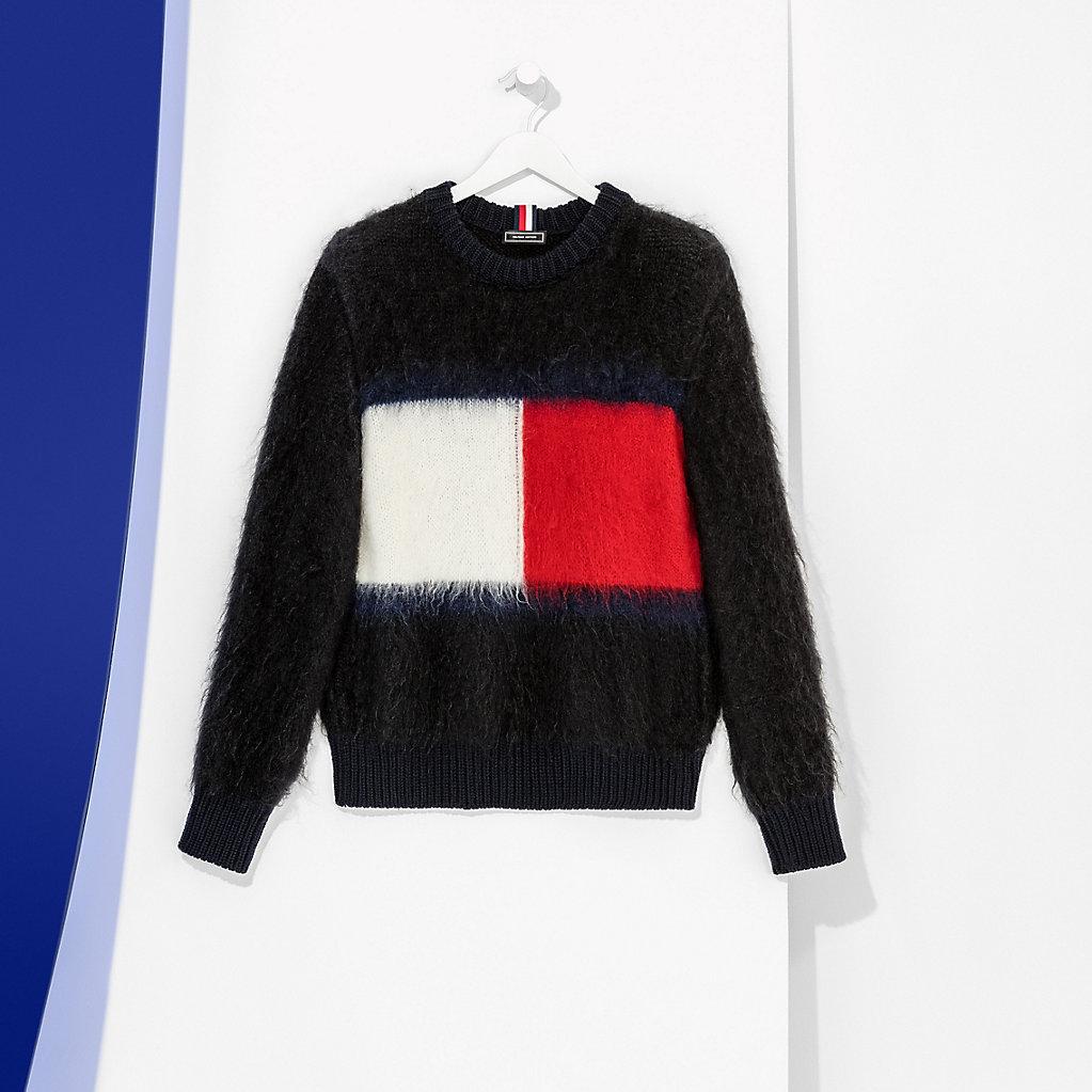 Men's Crewneck Mohair Sweater by Tommy Hilfiger [#616-025]