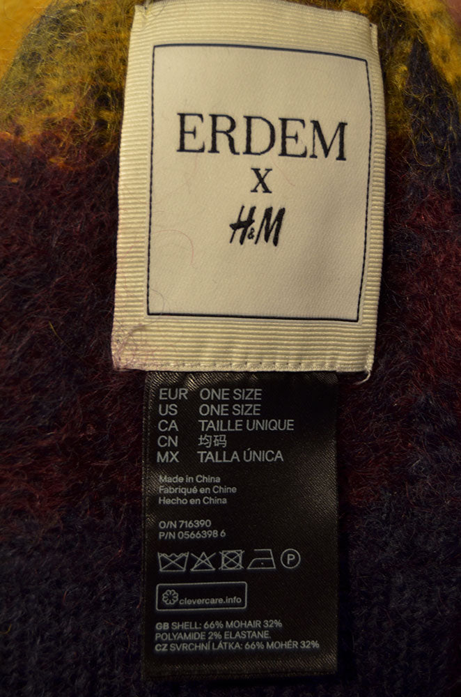 Passende Mütze / Schal zum Herren-Rundhalspullover aus Mohair von Erdem x und H&amp;M [616-040Hat/Scarf]