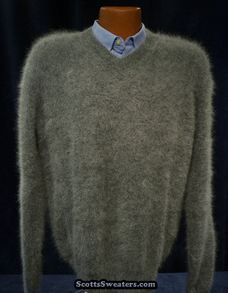 Men's Ultra-Soft Angora V-Neck Sweater 616-090v