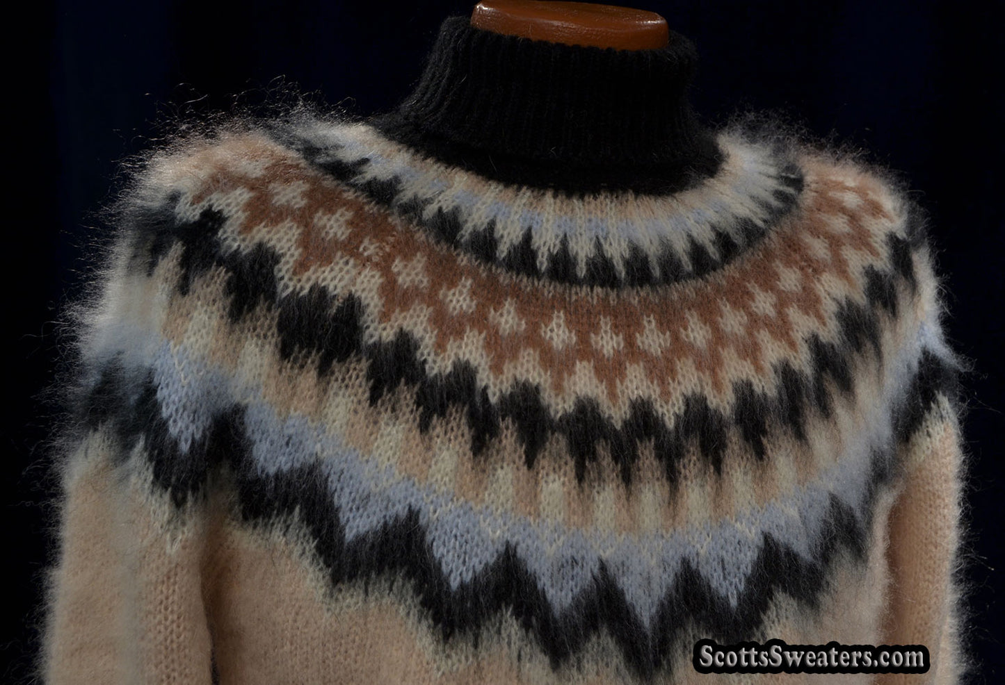 Men's Turtleneck Mohair Sweater in Fair Isle Design [#617-015]