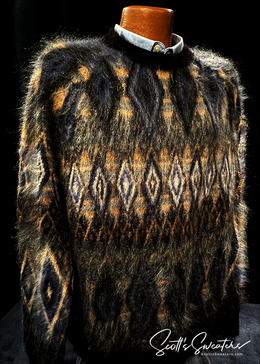 617-055 Men's Crewneck Mohair Sweater by Laneus