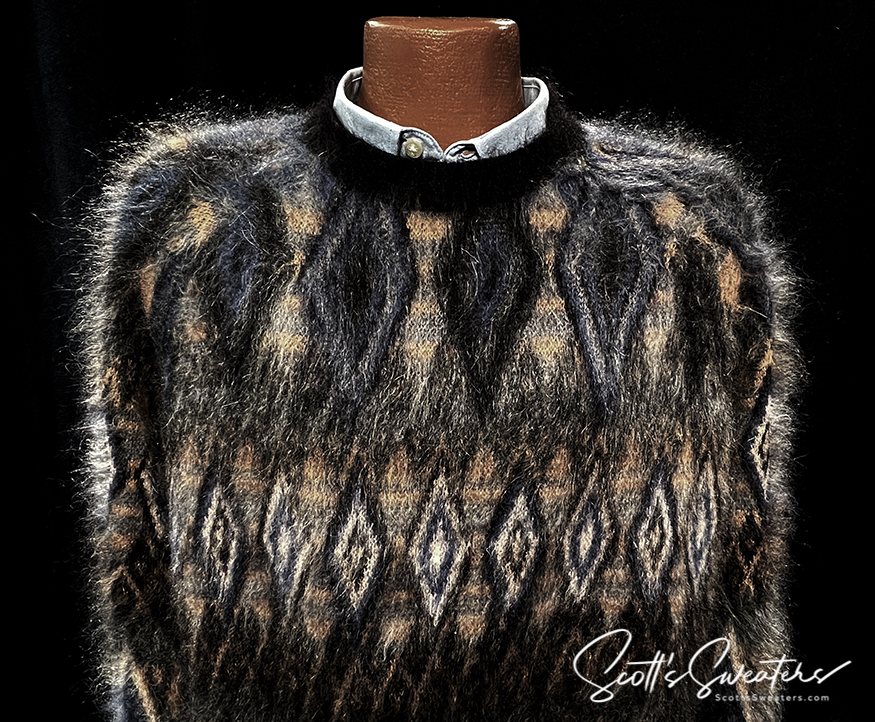 617-055 Men's Crewneck Mohair Sweater by Laneus