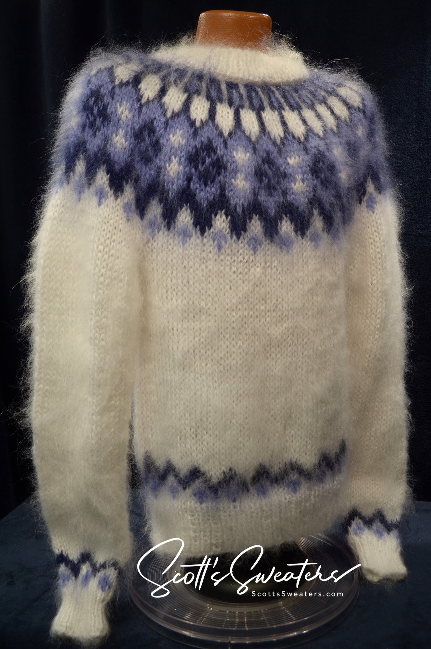 Men's Hand-knit Turtleneck Mohair Sweater [#617-073]