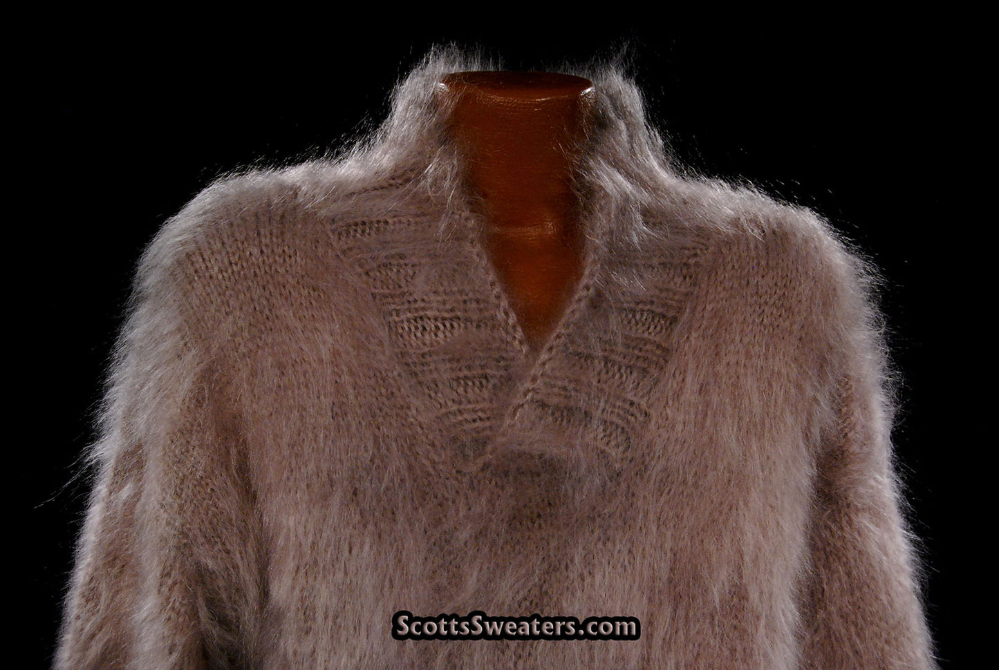 Men's Handknit Mohair Shawl-neck Sweater [#700-067]