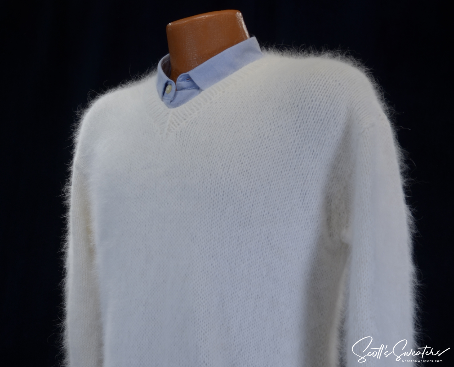 Men's Handknit Luxurious V-Neck Angora Sweater 701-015v