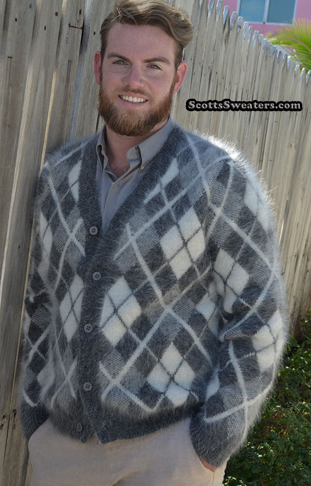 701-025 Men's Argyle Angora Cardigan Sweater