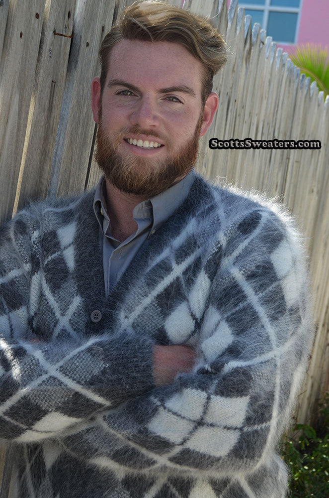 701-025 Men's Argyle Angora Cardigan Sweater