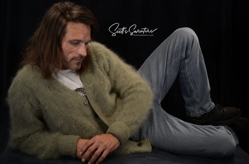 701-026Crd Shaggy Sage Green Cobain Mohair Cardigan für Herren