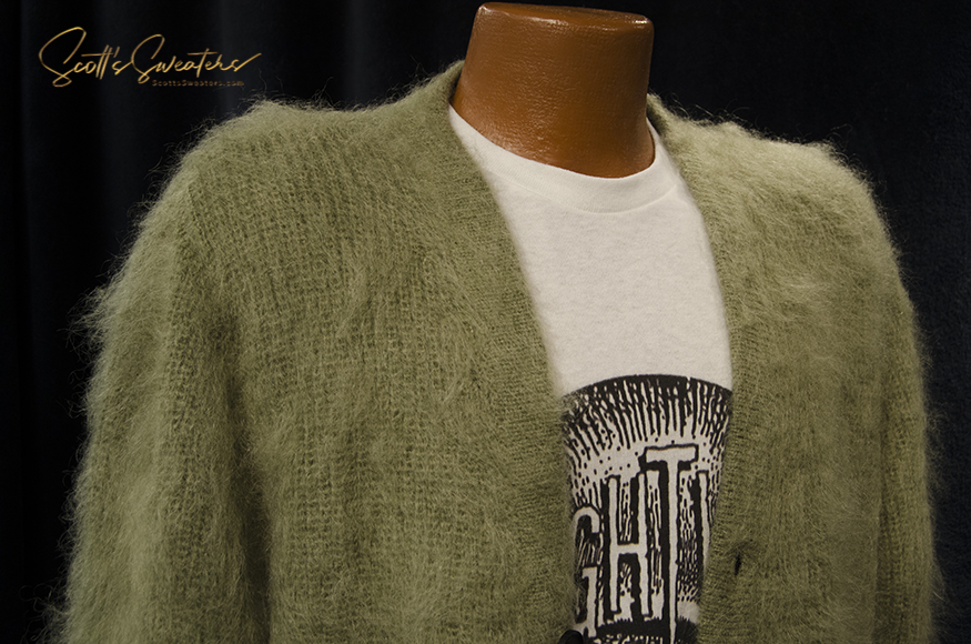 701-026Crd Shaggy Sage Green Cobain Mohair Cardigan für Herren